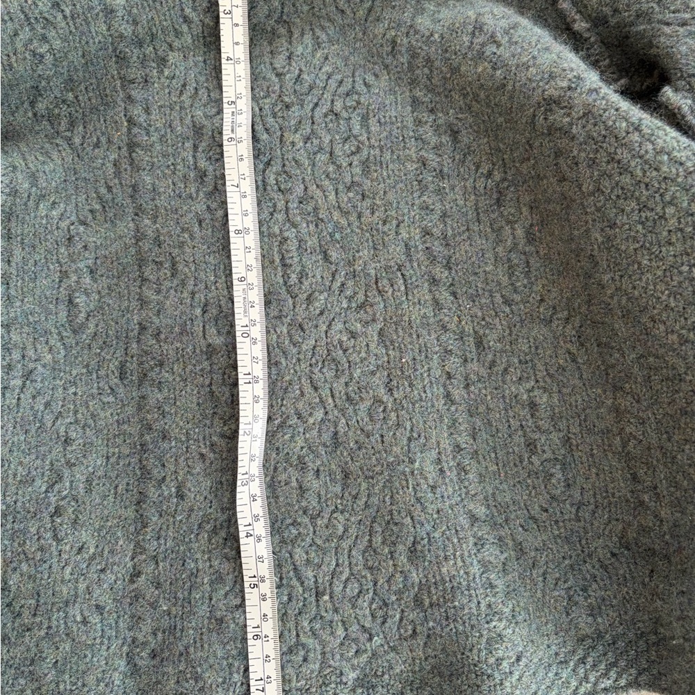 Aran Crafts 100% Merino Wool Cardigan - Made in Ireland - Picture 4 of 6